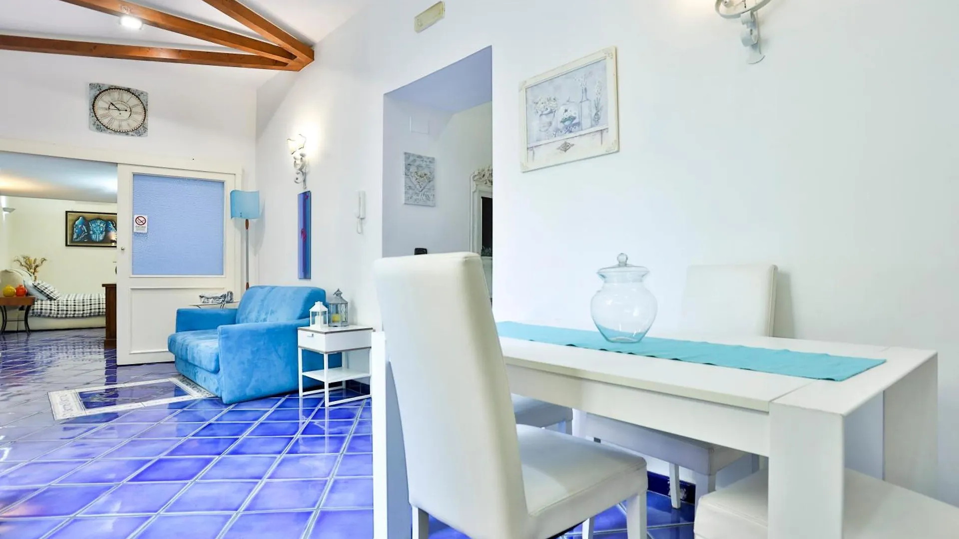 My House Carlo III Square Apartment Naples