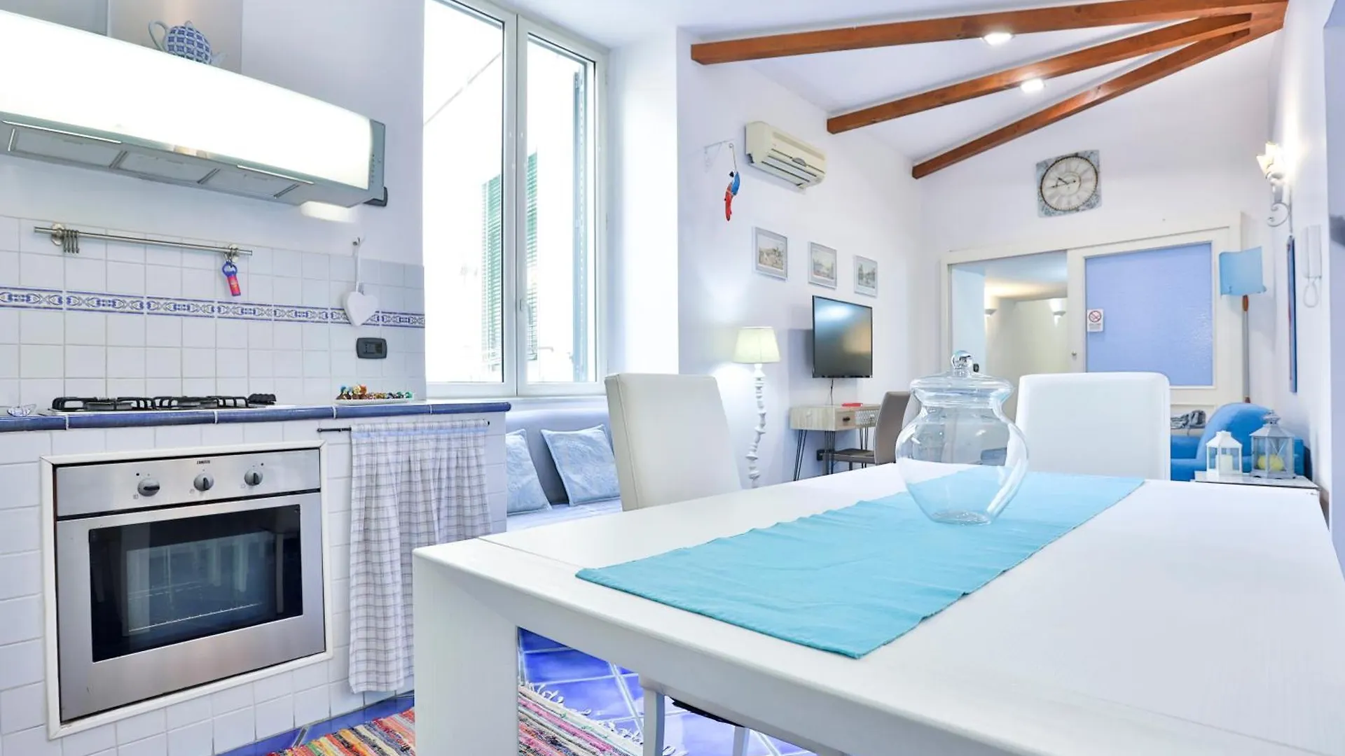 My House Carlo III Square Apartment Naples