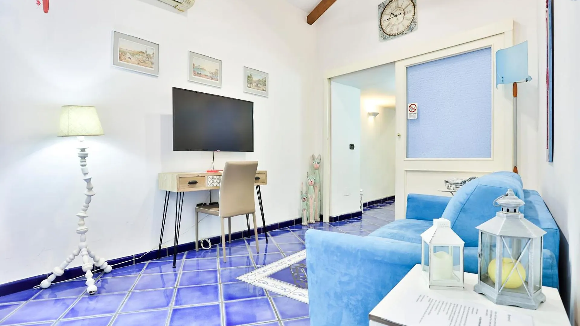 My House Carlo III Square Apartment Naples