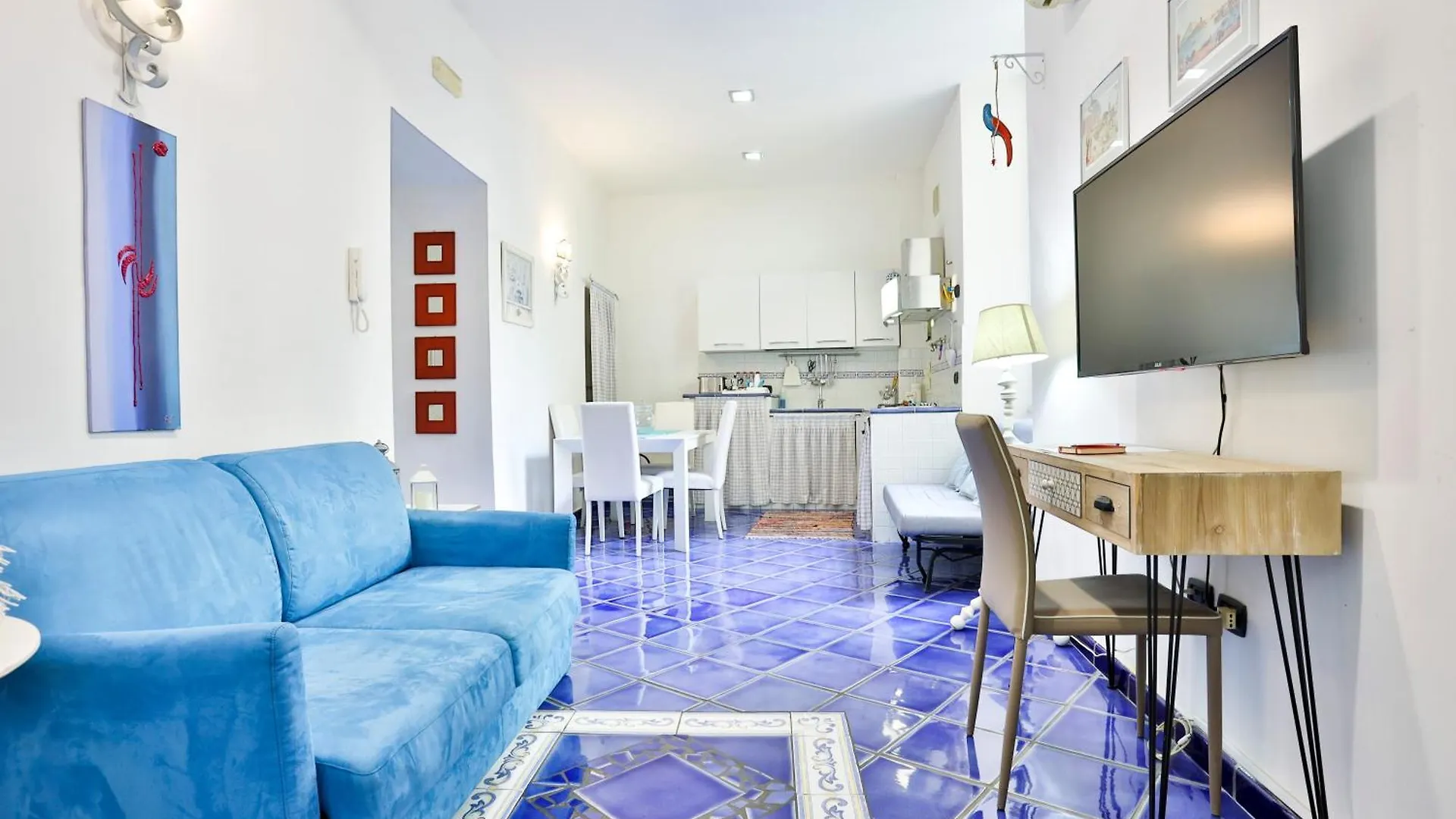 My House Carlo III Square Apartment Naples